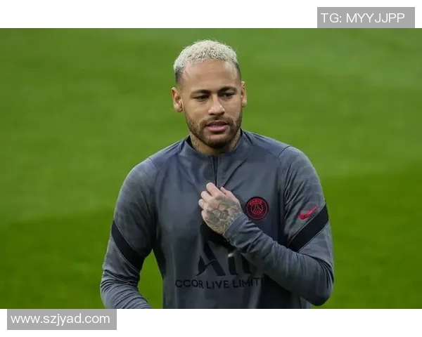 欧冠足球明星女球员的时尚发型解析与搭配技巧分享